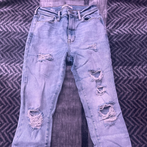 Light washed ripped jeans - Picture 1 of 1